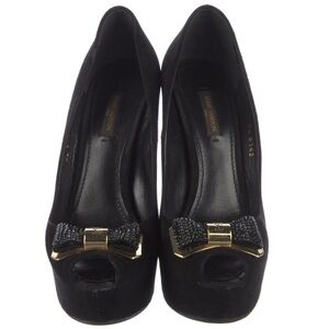 Louis Vuitton
LV Monogram Suede Pumps